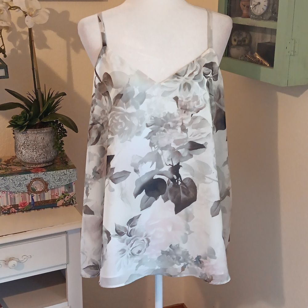 Torrid Sophie Semi-Sheer  Top - Picture 2 of 12